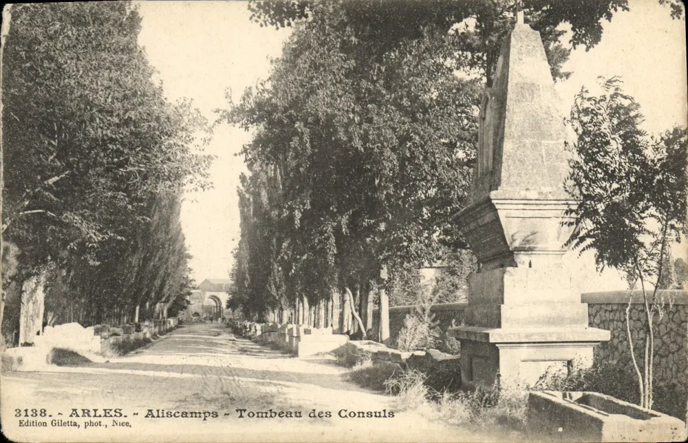 Arles - Aliscamps - Túmulo dos Consules — Edição Giletta, fot. Nice, n° 3138 - Frente