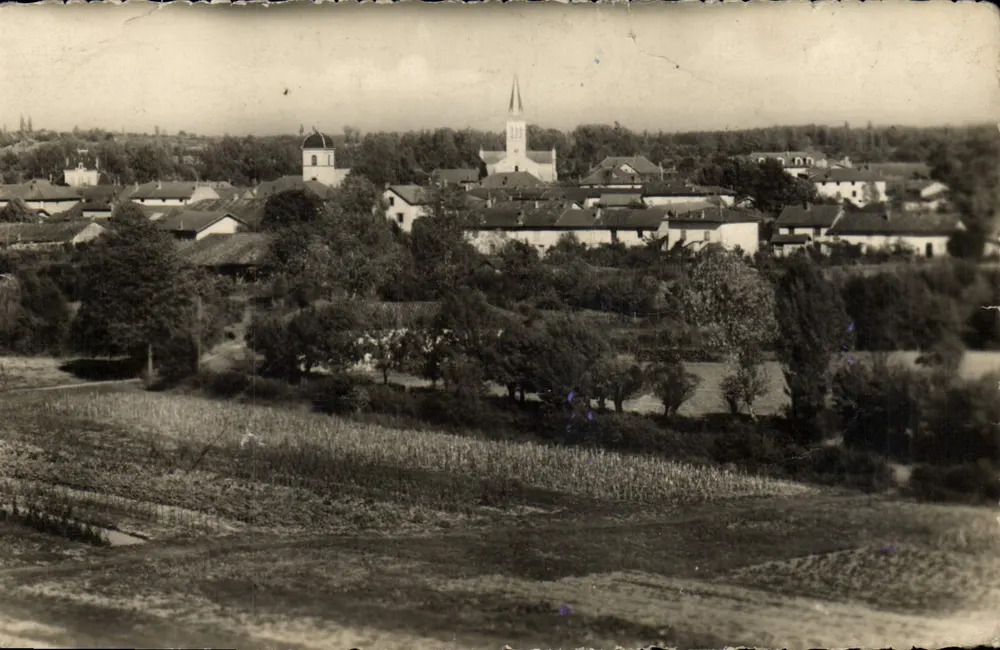 Vonnas (Ain) — Vue générale — Édition Manganard, n° 01 - Frente