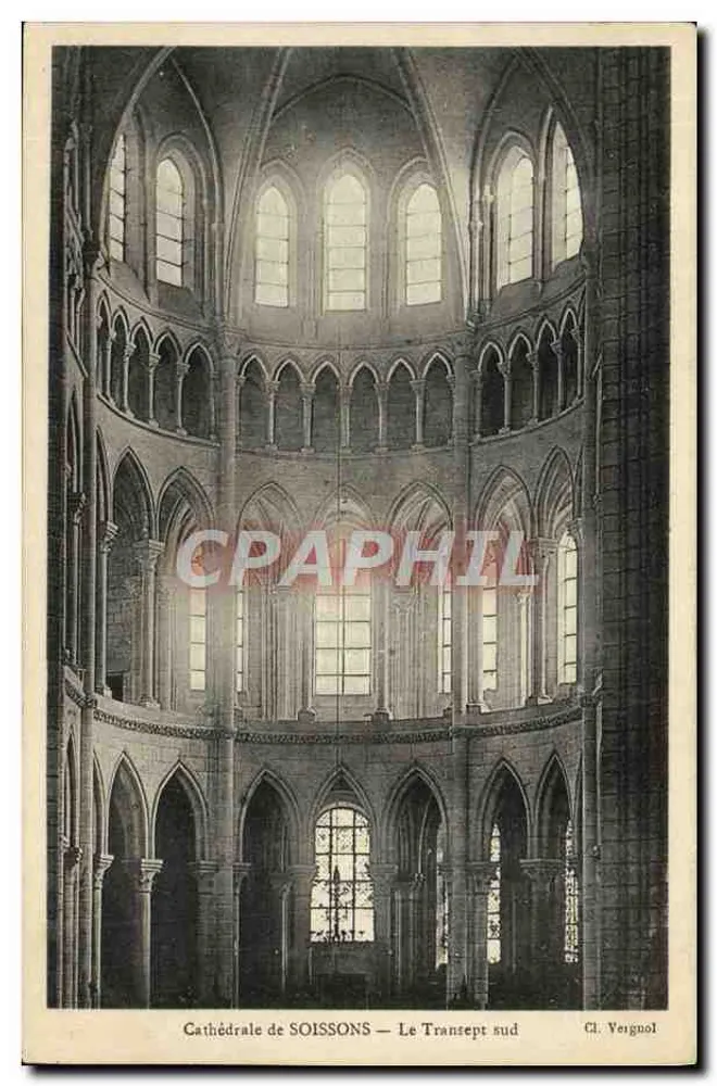 Catedral de SOISSONS — O Transepto sul — Cl. Veignol - Frente