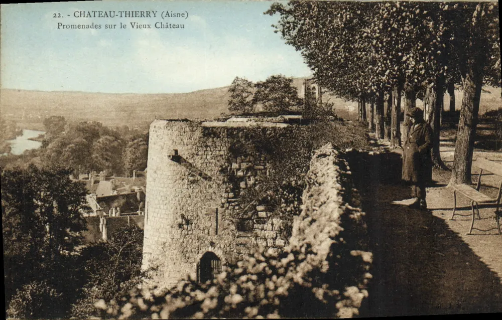 Château-Thierry (Aisne) — Spaziergänge am alten Schloss — Bourgogne Frères - Vorderseite