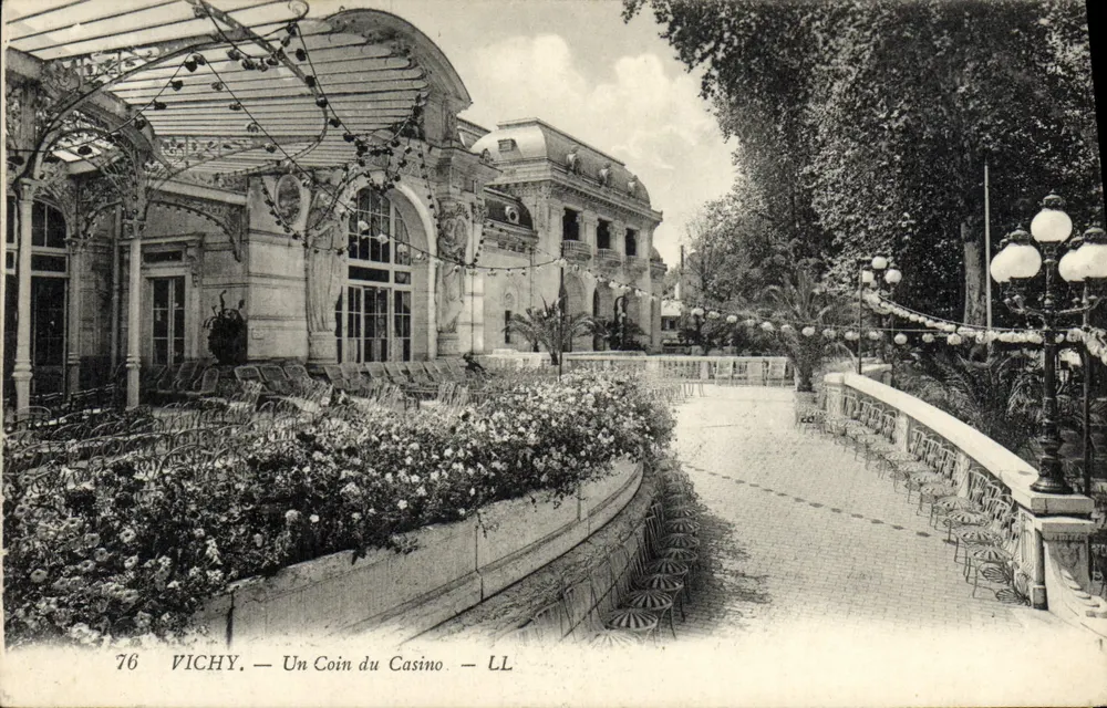 Vichy — Um Canto do Casino — LL - Frente