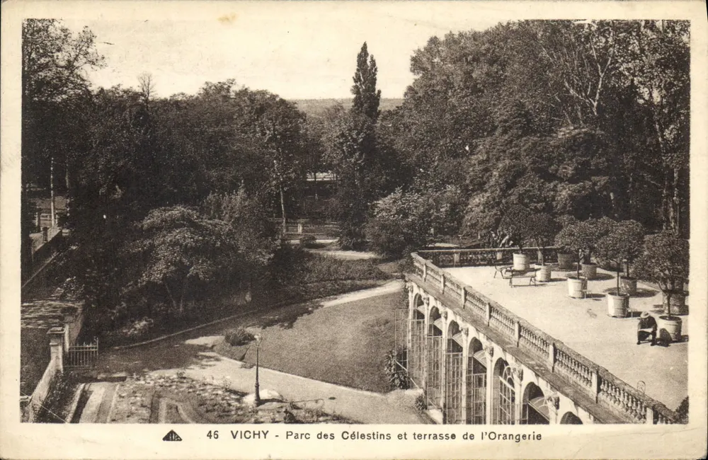 Vichy - Park der Celestins und Terrasse der Orangerie — Antike Ansichtskarte n°46, Verlag H. L. (Logo sichtbar) - Vorderseite