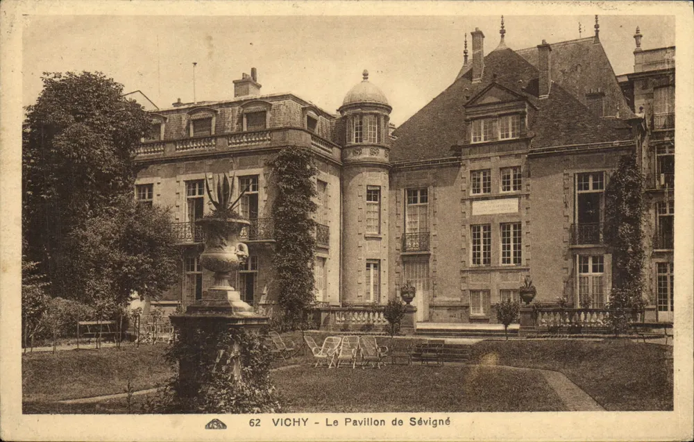 Vichy - Het Pavillon de Sévigné — anoniem uitgever, n° 62 - Voorkant