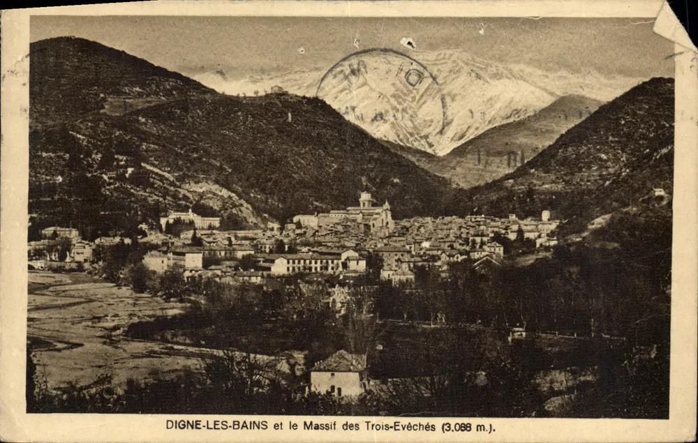 Digne-les-Bains und das Massiv der Drei Bistümer (3.088 m.) — Verlag A. Molinari, n° 209 - Vorderseite