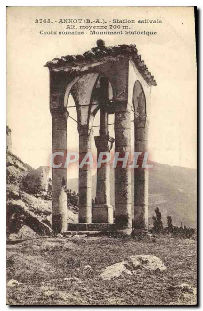 Annot (B.-A.) - Estação de verão - Cruz romana - Monumento histórico - Frente