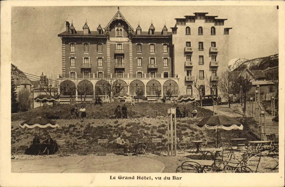 Il Grand Hôtel, visto dal Bar — Briançon — Edizione di A. Mullarech - Recto
