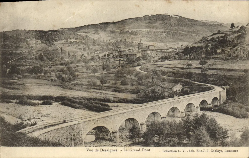 Vista de Desaignes — O Grande Ponte — Lib. Elie-J.-J. Cbalaye, Lamastre - Frente