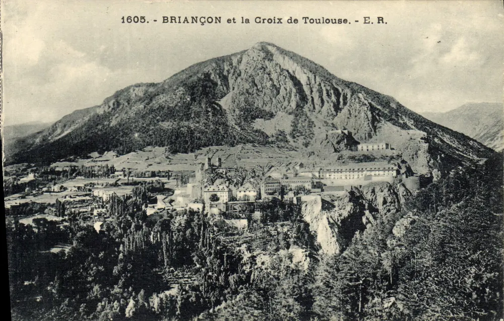 Briançon e a Cruz de Toulouse — E.R. — n° 1605 - Frente