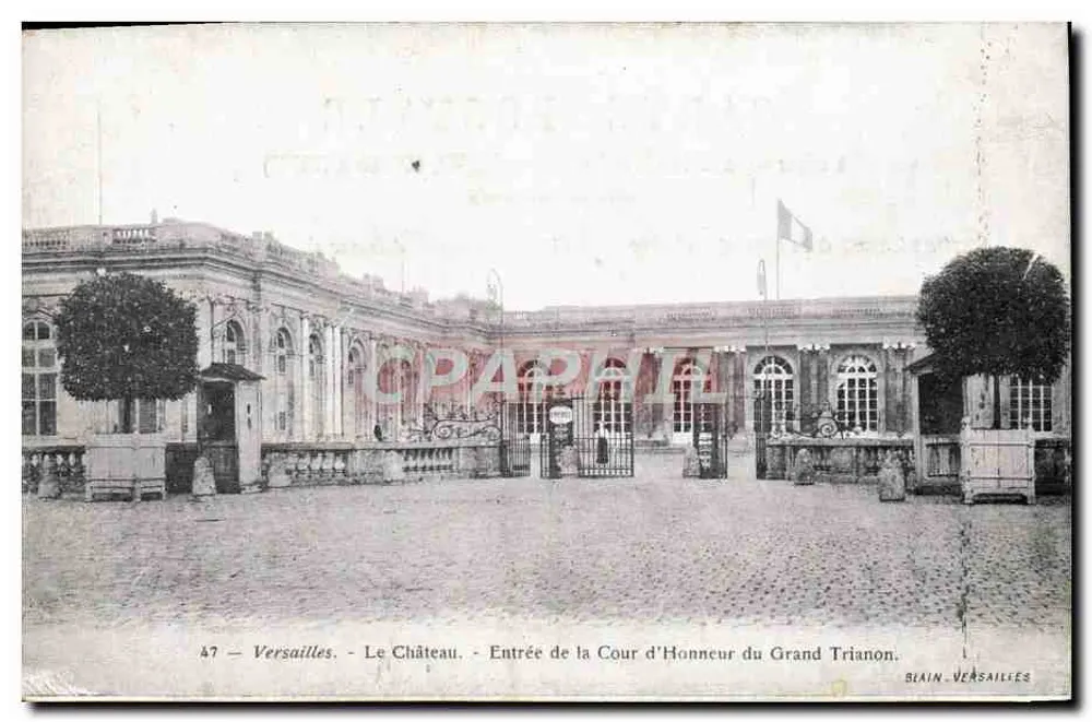 Versailles - Das Schloss - Eingang zur Cour d'Honneur des Grand Trianon - Blain - Versailles - Vorderseite