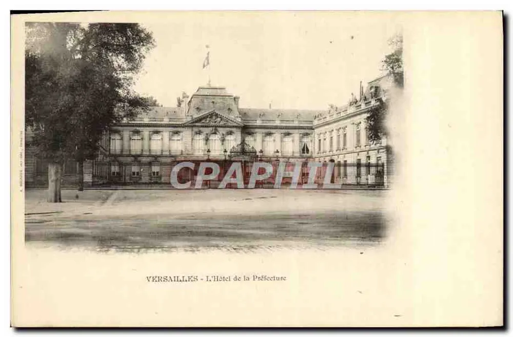 Versailles - O Hotel da Prefeitura — editor A. BONNET, n° 104 - Frente