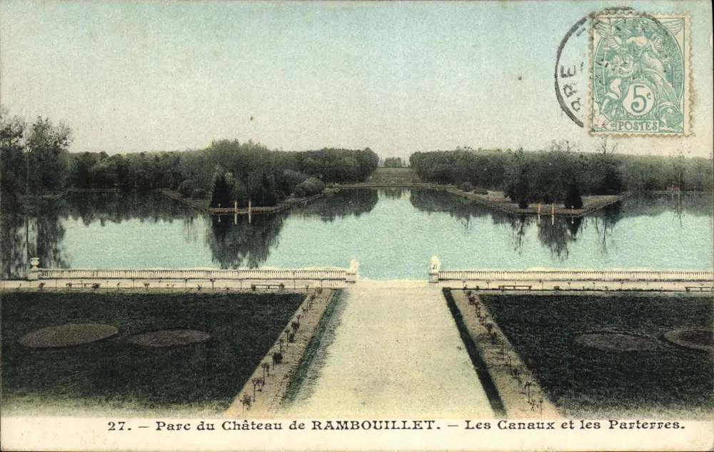 Parque do Castelo de RAMBOUILLET — Os Canais e os Parterres — n°27 - Frente