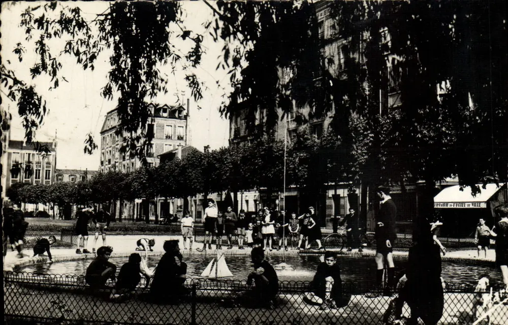 Place de la République — Bois-Colombes — editor Levalllois-Perret, n°6 - Frente