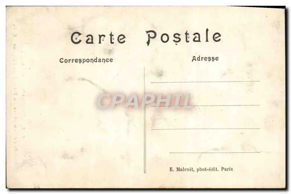 L'Isle-Adam (S.-&-O.) — Skulpturen-Motive am Portal der Kirche — E. M. - Rückseite