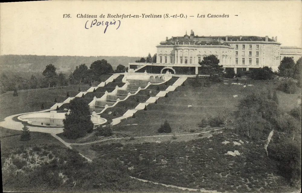 Schloss Rochefort-en-Yvelines (S.-et-O.) — Die Wasserfälle — (Parger) - Vorderseite