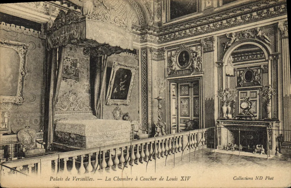 Palais de Versailles — Das Schlafzimmer von Ludwig XIV — Collections ND Phot - Vorderseite