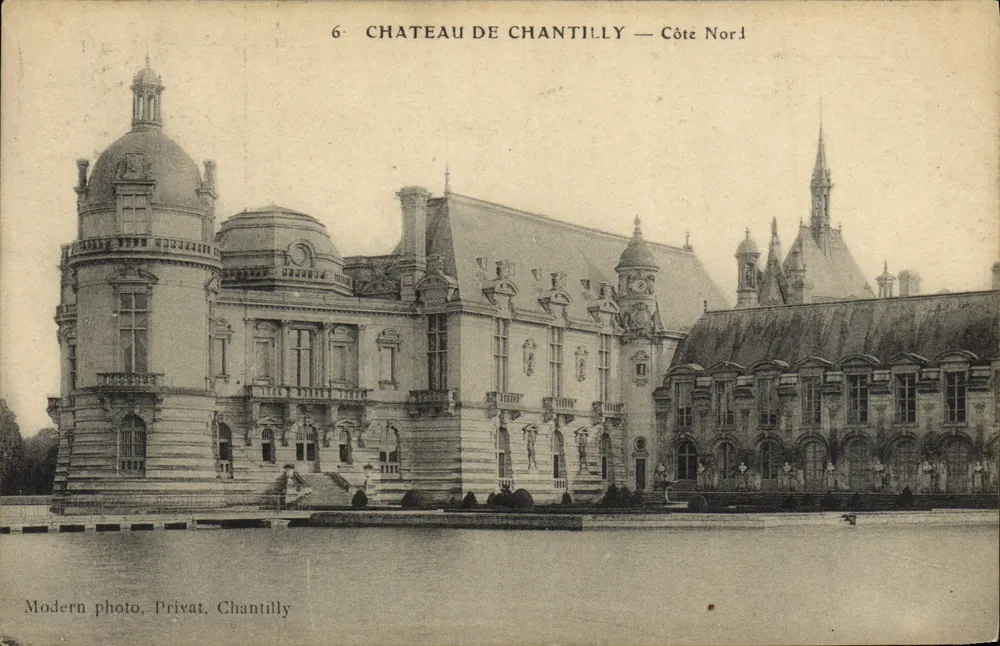 Castelo de Chantilly — Lado Norte — Foto moderna, Privat, Chantilly - Frente