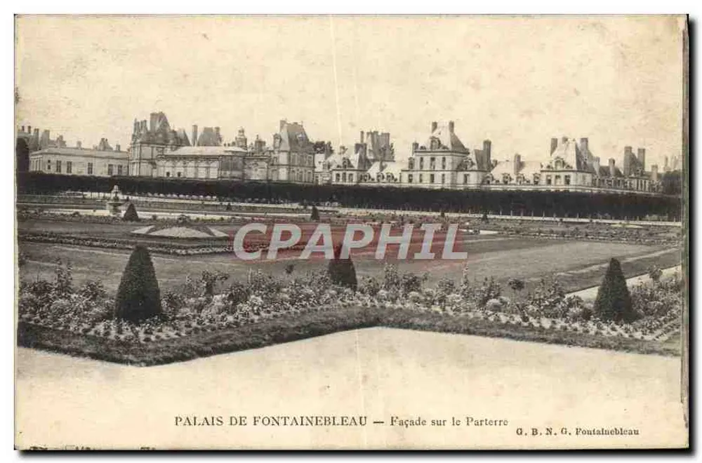 Palais de Fontainebleau — Façade sur le Parterre — Q. B. N. G. Fontainebleau - Recto