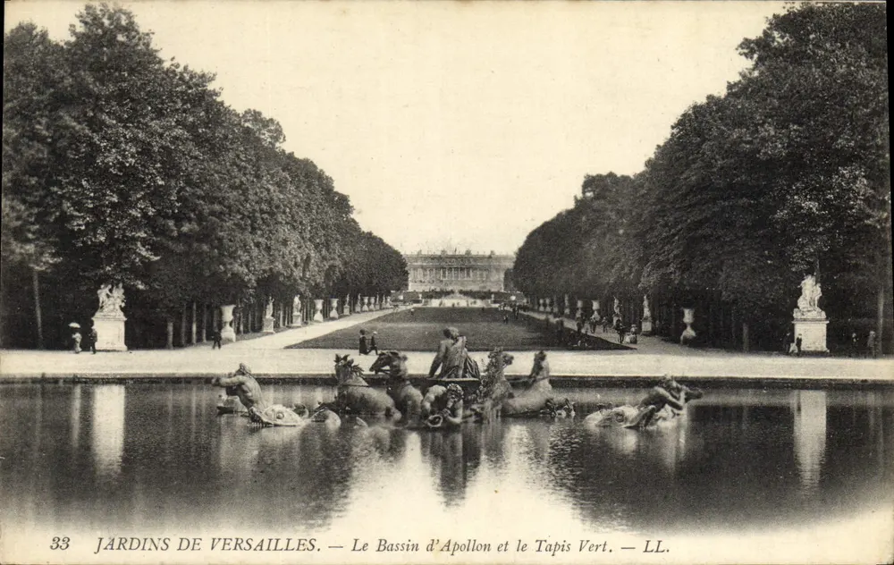 Gärten von Versailles — Der Apollo-Becken und der Grün Teppich — LL. - Vorderseite