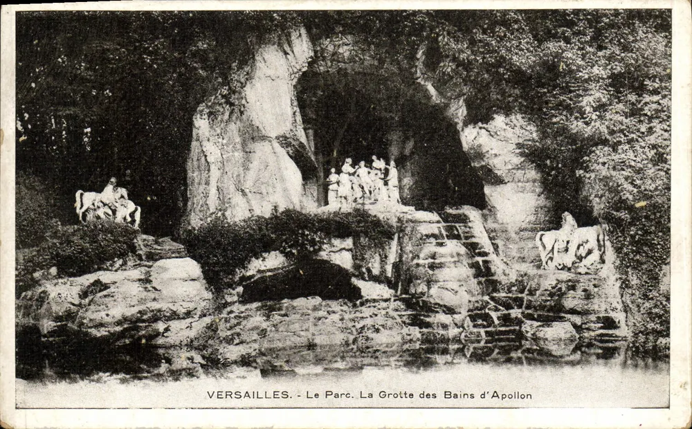 Versailles - Le Parc. La Grotte des Bains d'Apollon — A. Cossé, éditeur - Recto