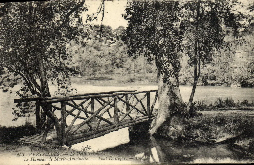 Versailles — Der Petit Trianon — Das Hameau de Marie-Antoinette — Rustikaler Brücke — n°255 - Vorderseite