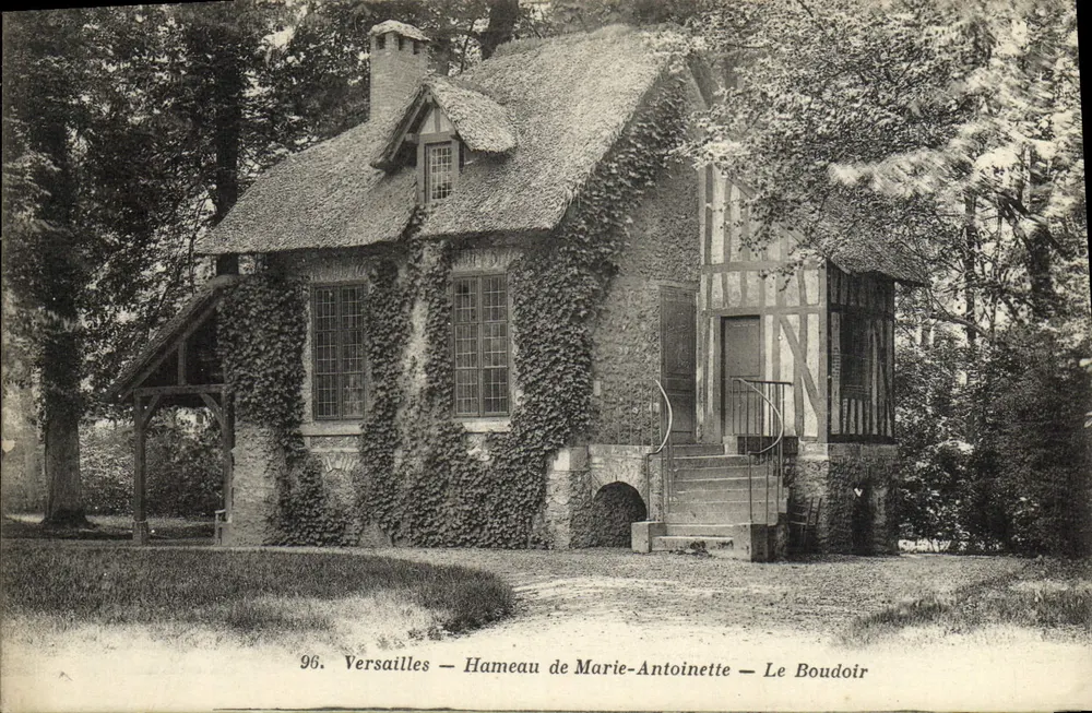 Versailles — Hameau von Marie-Antoinette — Das Boudoir - Vorderseite