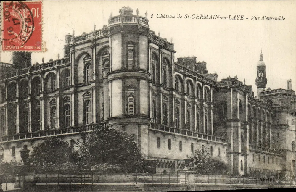 Castelo de St-GERMAIN-en-LAYE - Vista geral — L'Abellie - Frente
