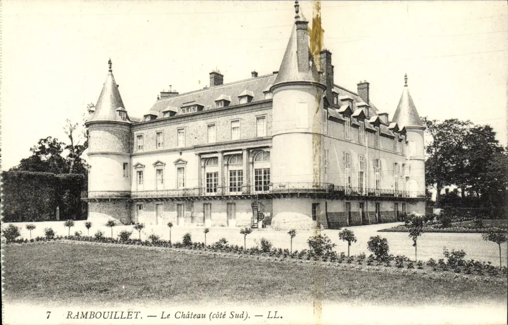 Rambouillet — O Castelo (lado Sul) — LL. - Frente