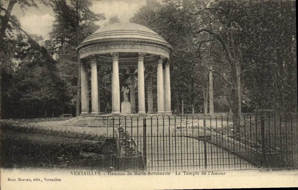 Versailles - Hameau de Marie-Antoinette - Le Temple de l'Amour — Mme Moreau, Verlag, Versailles - Vorderseite