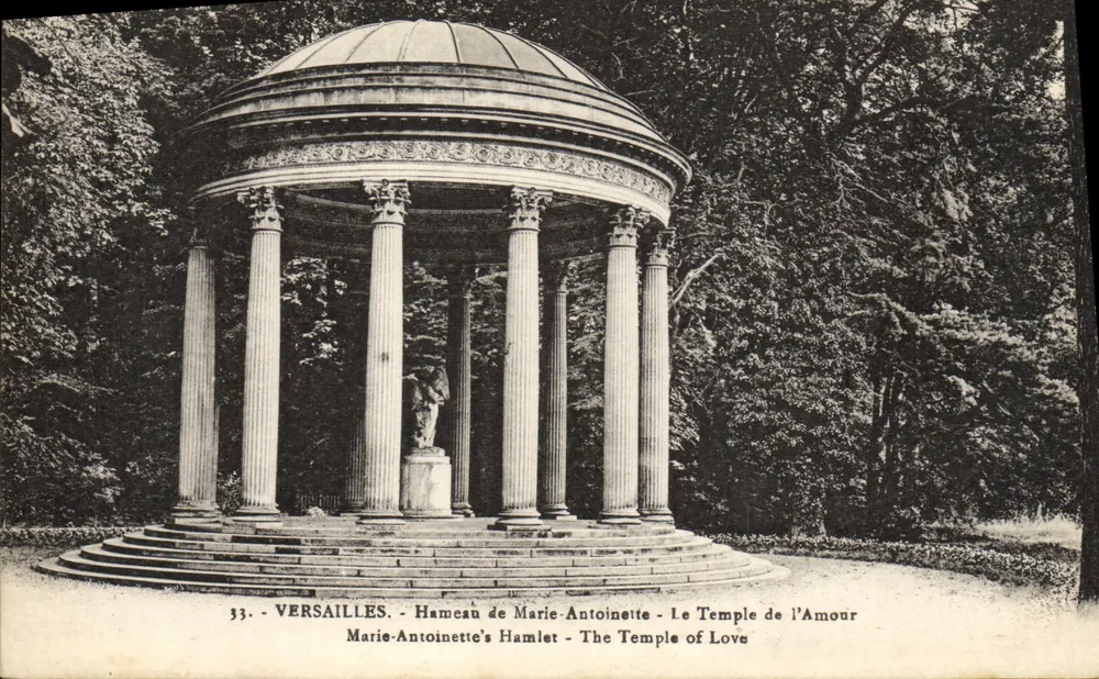 Versailles - Hamlet von Marie-Antoinette - Tempel der Liebe - Vorderseite