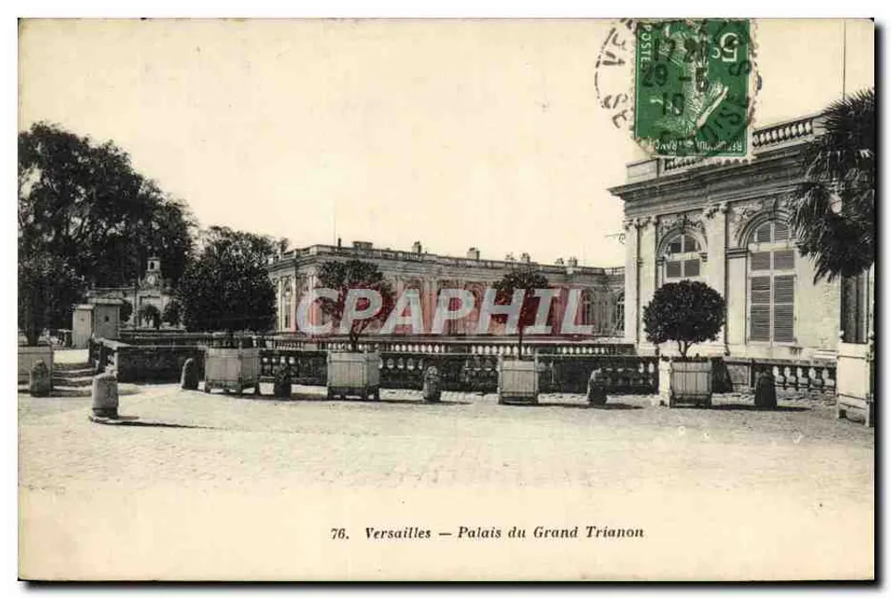 Versailles — Palácio do Grande Trianon — Héliotypie A. Bourdier - Frente