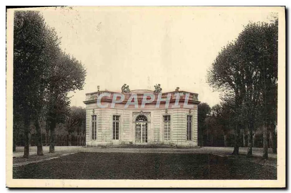 Le Petit Trianon — Pavillon francês — Édition des Musées Nationaux - Frente