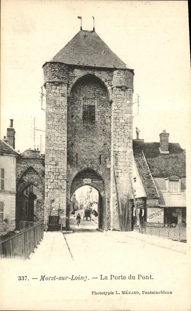 Moret-sur-Loing — A Porta do Ponte — Fototipia L. MÉNARD, Fontainebleau - Frente