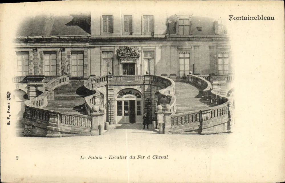 Fontainebleau — Das Schloss - Treppen des Pferdefernsehers — B. F., Paris, n°2 - Vorderseite