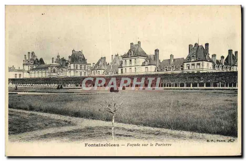 Fontainebleau — Facha da entrada do parterre — B. F., Paris - Frente