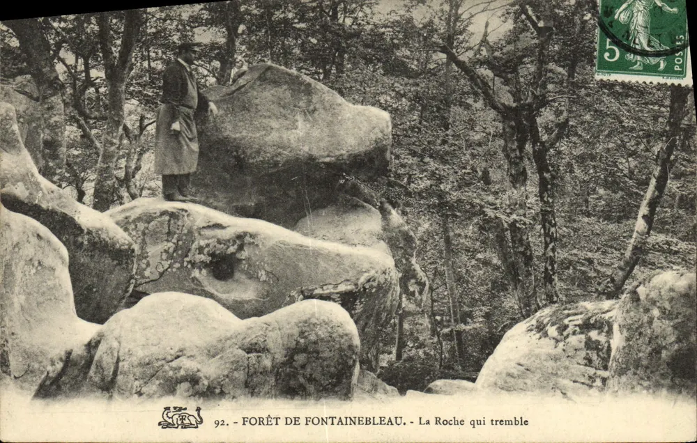 Forêt de Fontainebleau — La Roche qui tremble — unbekannter Verlag, n° 92 - Vorderseite