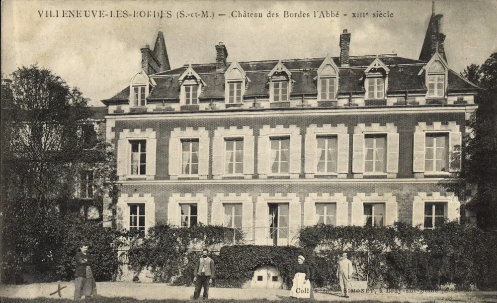 Villeneuve-lès-Bordes — Schloss des Bordes l'Abbé — 13. Jahrhundert — Simonet, in Bray-sur-Seine - Vorderseite
