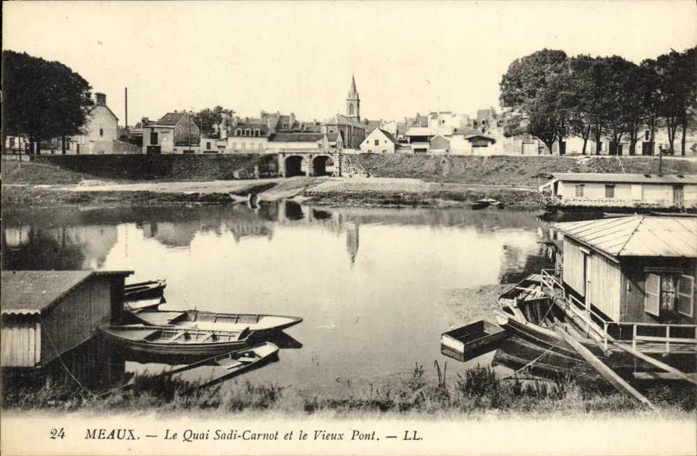 Meaux — Quai Sadi-Carnot und Alte Brücke — LL. - Vorderseite