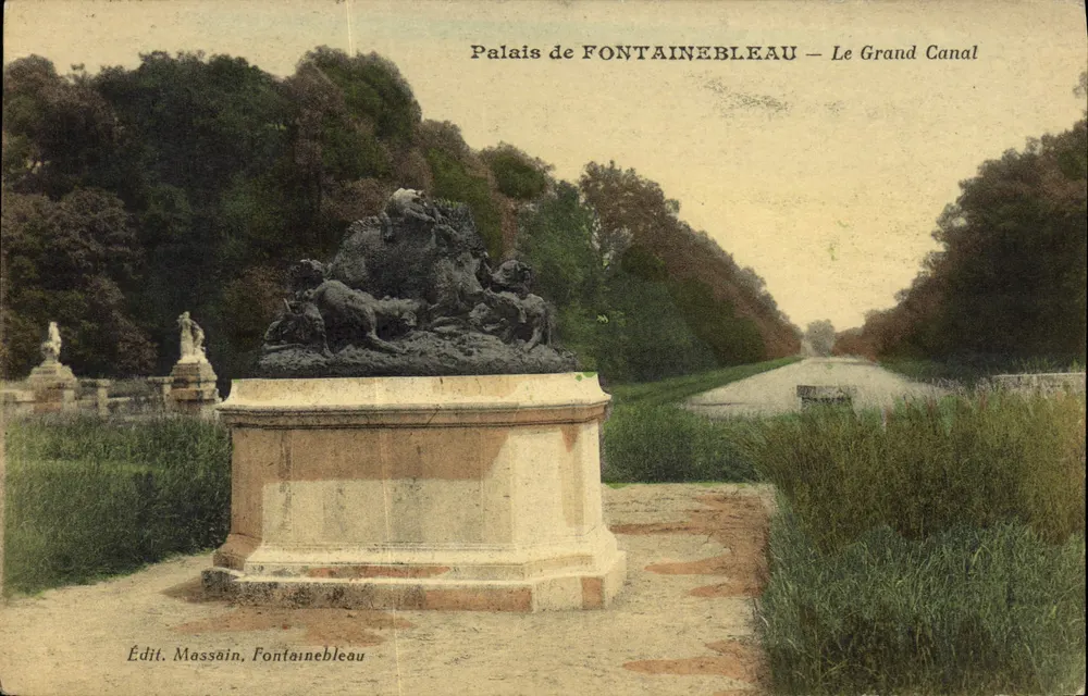 Palast von FONTAINEBLEAU — Der Große Kanal — Verlag Massain, Fontainebleau - Vorderseite