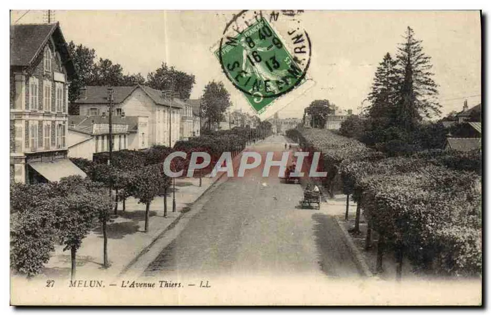 MELUN — A Avenida Thiers — LL - Frente