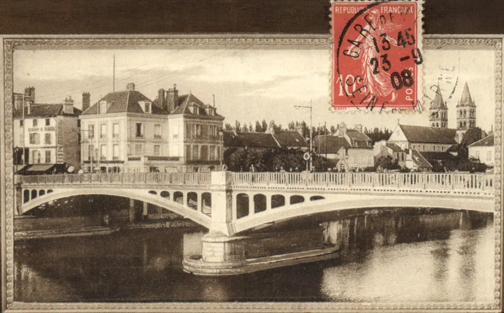 Ponte do Moulin — Melun — editor não visível, número de série ilegível - Frente