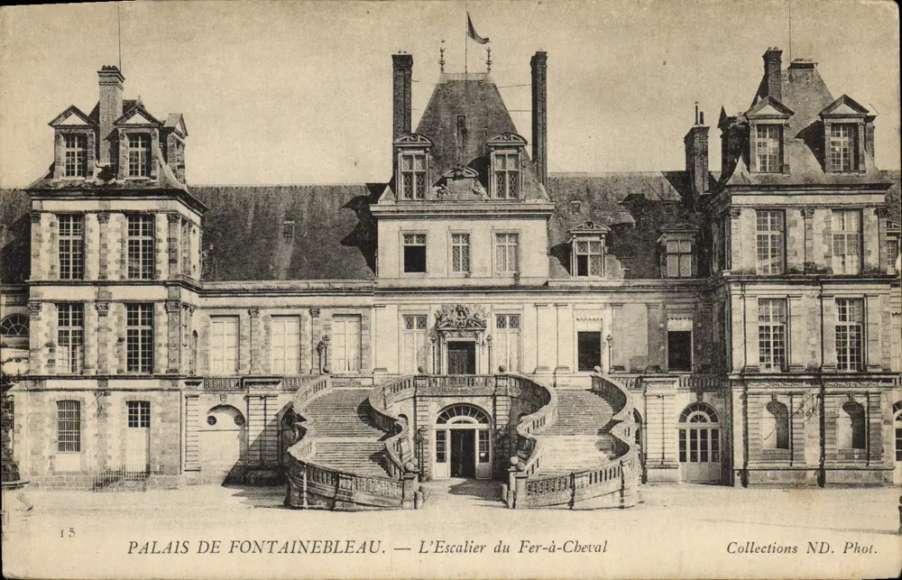 Palast von Fontainebleau — Die Eisenpferdestiege — Collections ND. Phot. n°15 - Vorderseite
