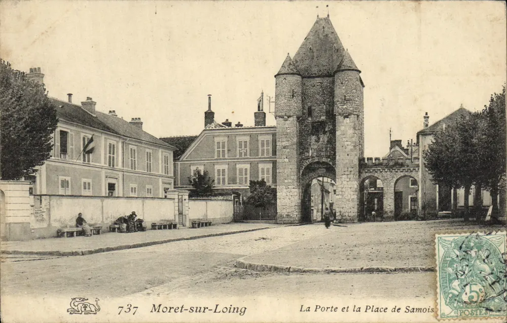 Moret-sur-Loing — Die Pforte und das Platz von Samois — anonymer Verlag, Nr. 737 - Vorderseite