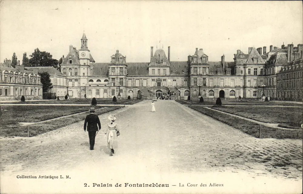 Schloss Fontainebleau — Cour des Adieux — Collection Artistique L. M. - Vorderseite