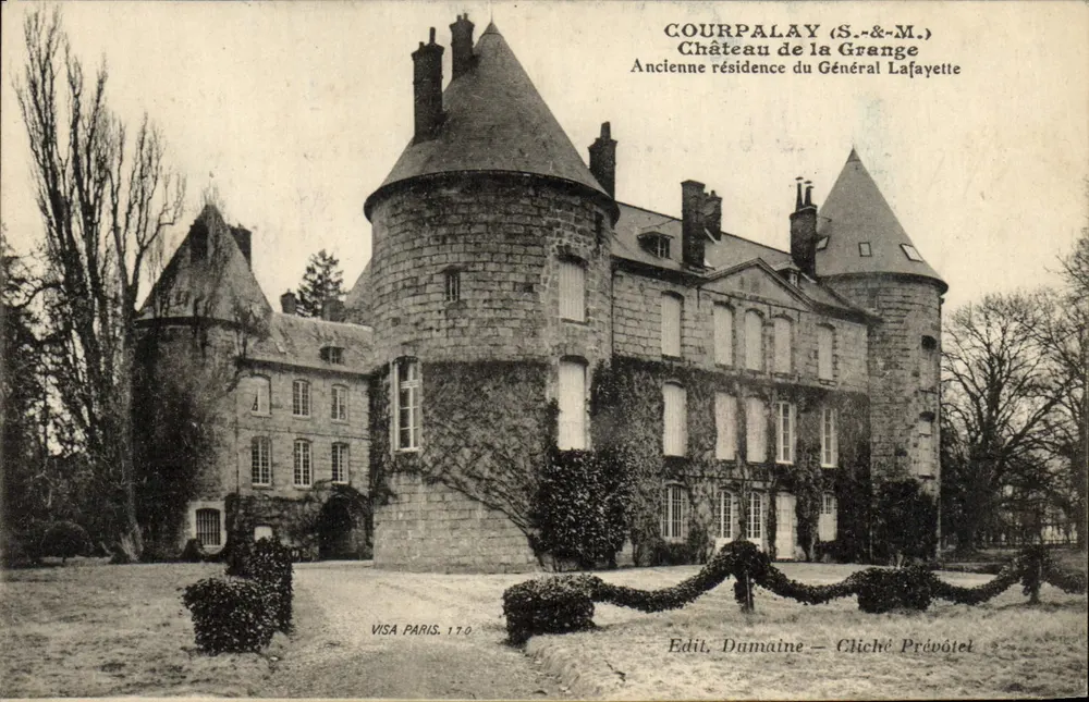Courpalay (S.&M.) — Schloss La Grange, ehemalige Residenz des Generals Lafayette — Verlag Dumaine, Foto von Prévôtet - Vorderseite
