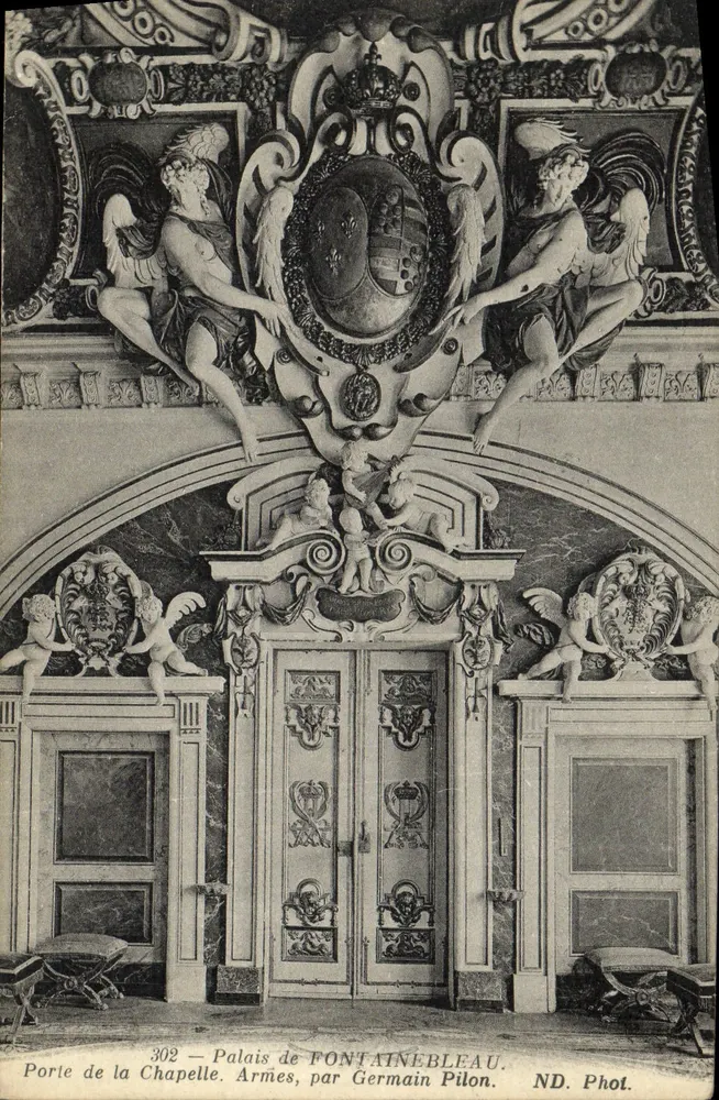 Palast von Fontainebleau — Tor der Kapelle — Wappen, von Germain Pilon - Vorderseite