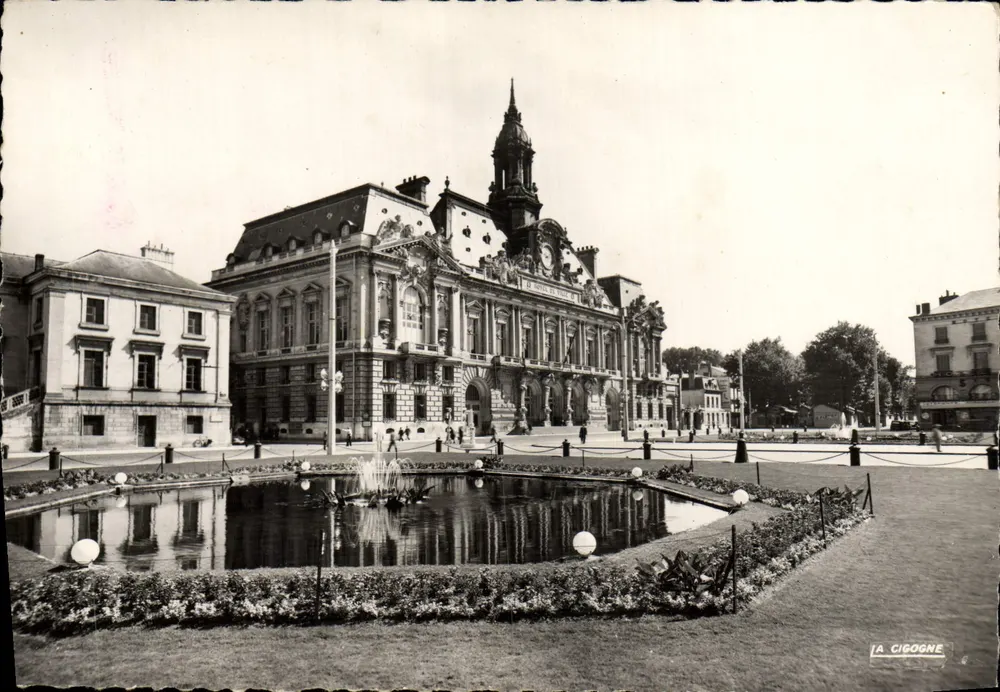 Stadthaus von Tours — Place Jean-Jaurès — Editions La Cigogne - Vorderseite