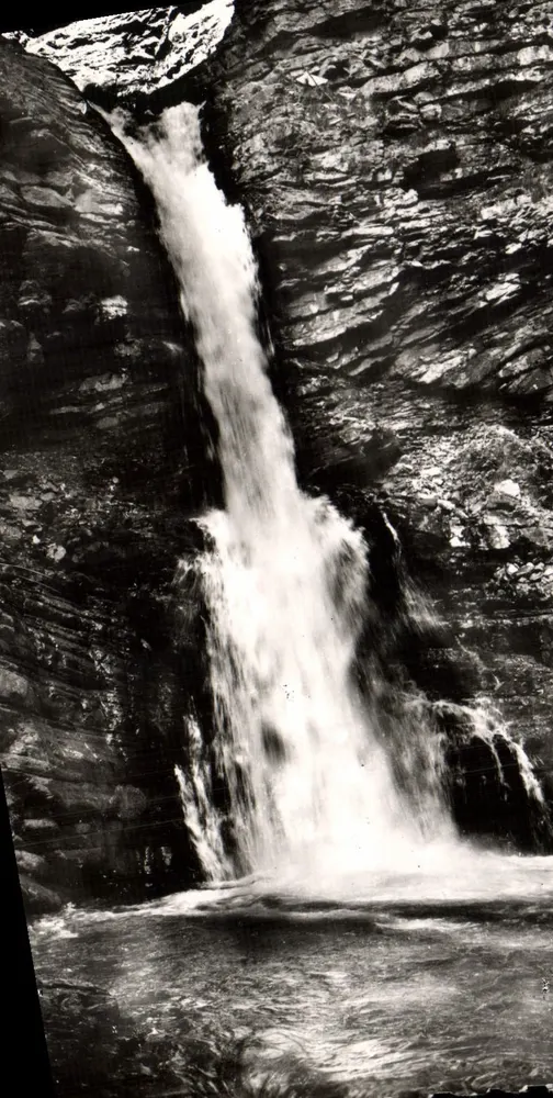Cachoeira da Lance — Colmars-les-Alpes (B-A) alt 1250 m — Os Editores de Cimiez - Frente