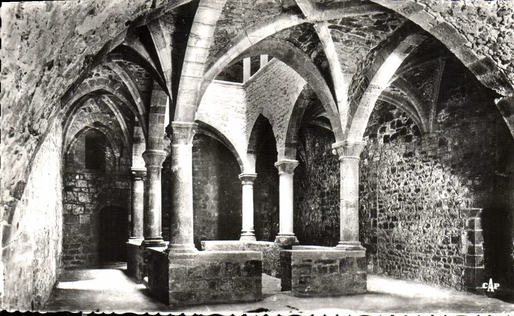 Abtei Notre-Dame de Lérins — Klostergarten des 11. Jahrhunderts — CAP - Vorderseite