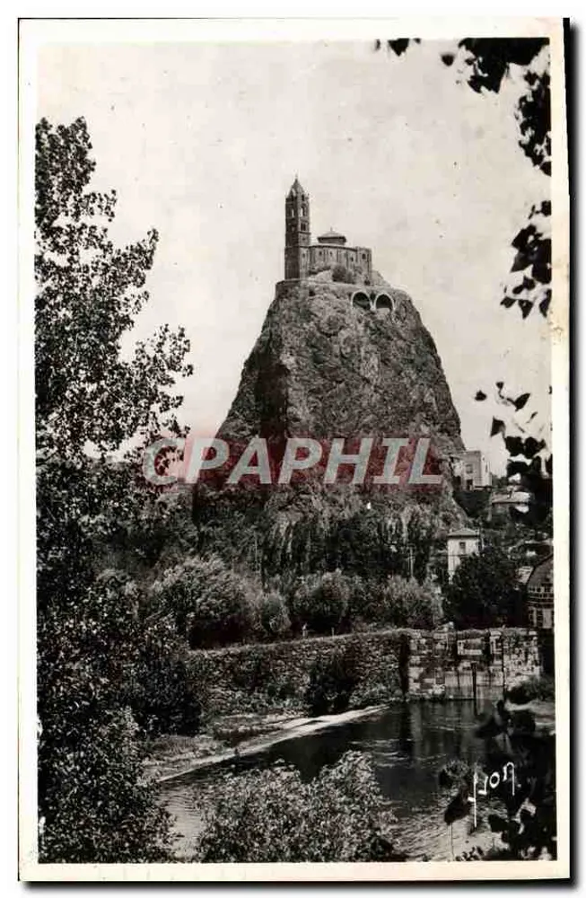 ले प्यू-एन-वेले — ला चैपेल एट ले रोचर सेंट-मिशेल डी एगुइलहे — लेस एडिशन्स ड'आर्ट पेरिस - आगे