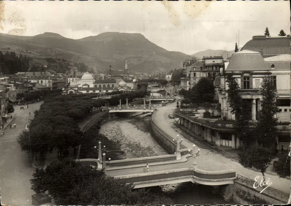 La Bourboule (Puy-de-Dôme) — Das Casino und die Brücken über die Dordogne — Verlag Elcée - Vorderseite